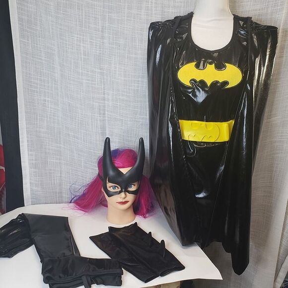 Other - Rubies Adult Batgirl Costume womens size S small Pre Owned